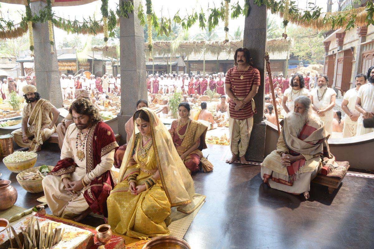 Syeraa Narasimha Reddy Telugu Trailer | Amitabh Bachchan, Chiranjeevi, Sudeep, Nayanthara, Tamannaah